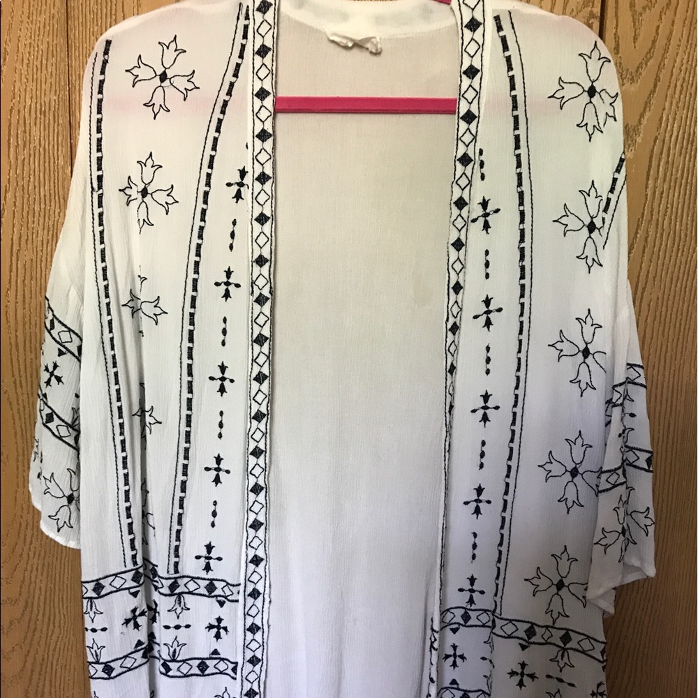 Embroidered Cardigan