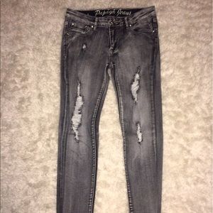 Ripped Grey Skinny Jeans Edgy
