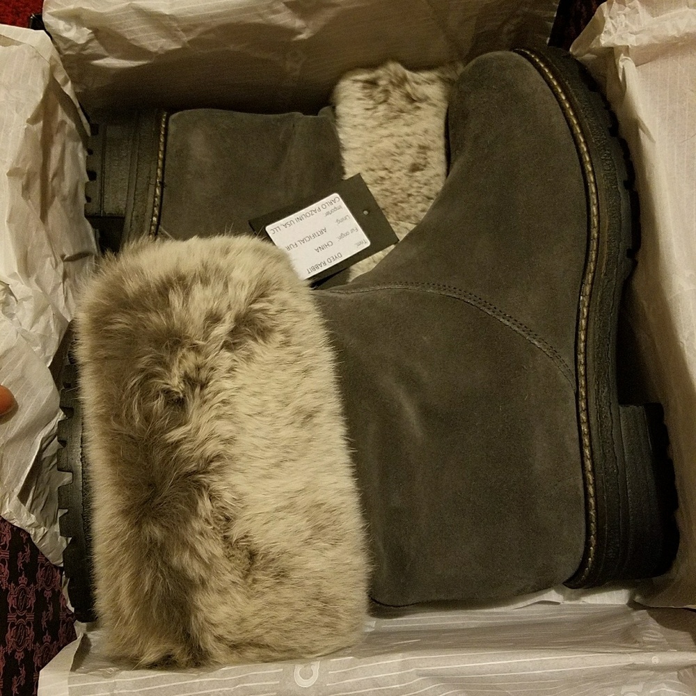 Fur boots