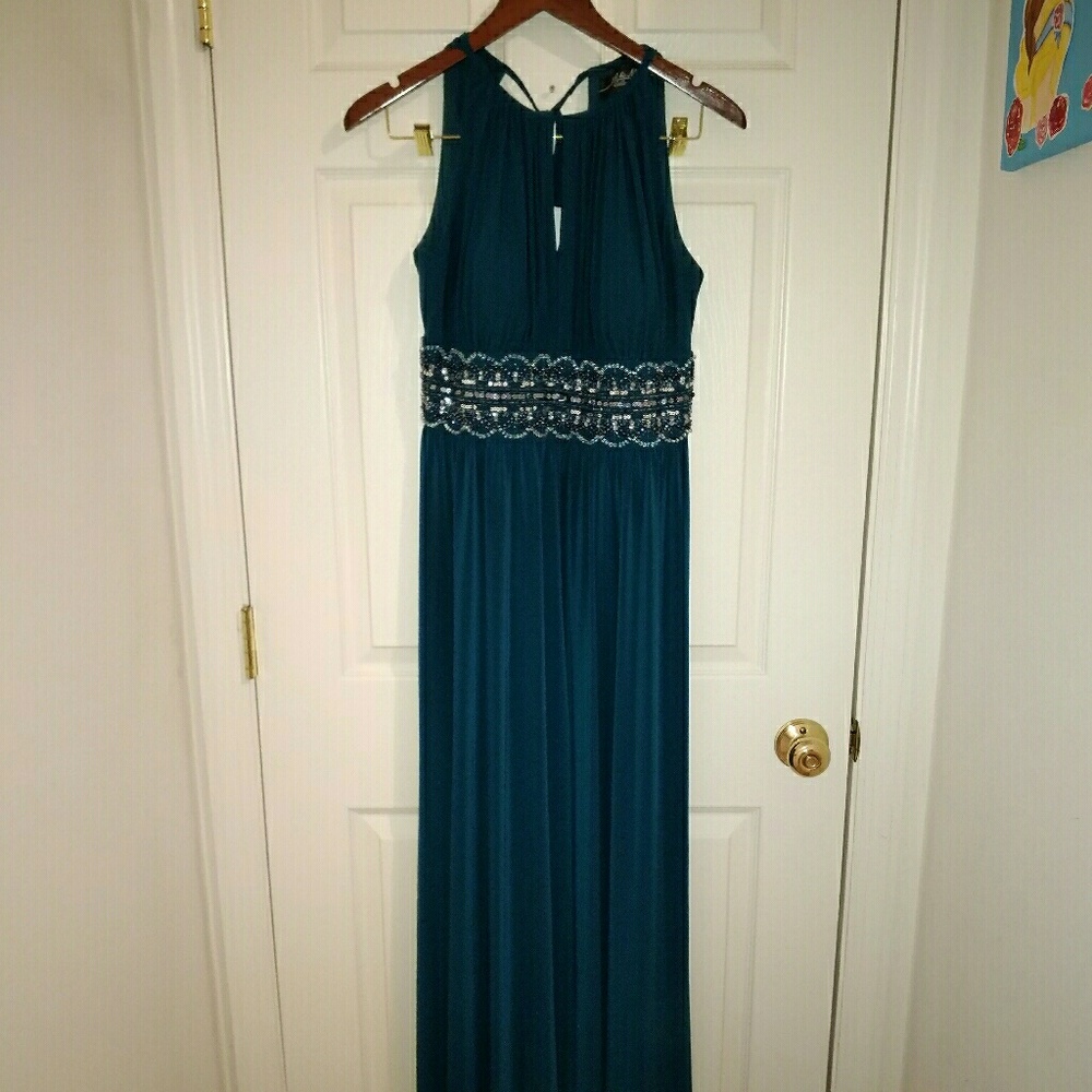 Formal dress. Embellished middle. Maternity