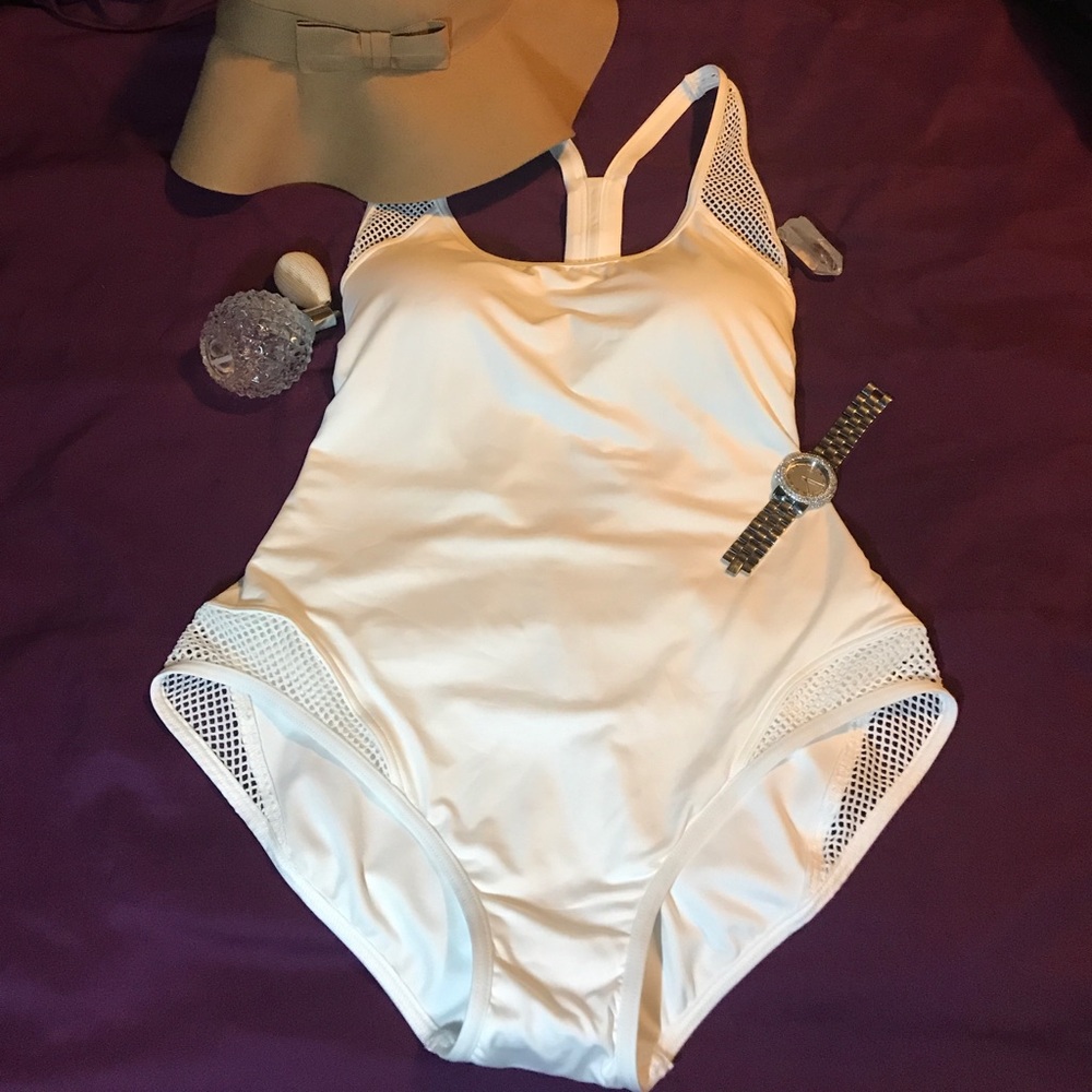 Carmen Marc Valvo swimwear