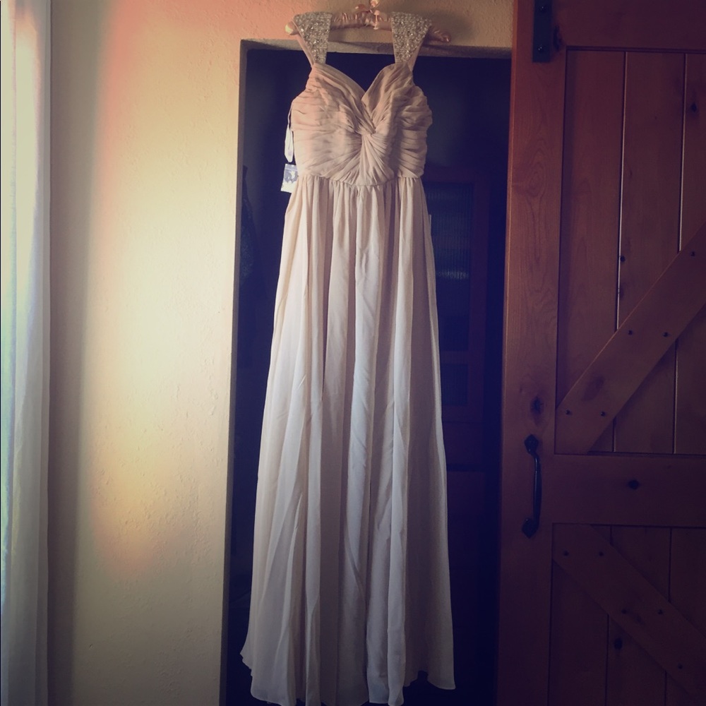 Long gown (bridesmaid or prom)