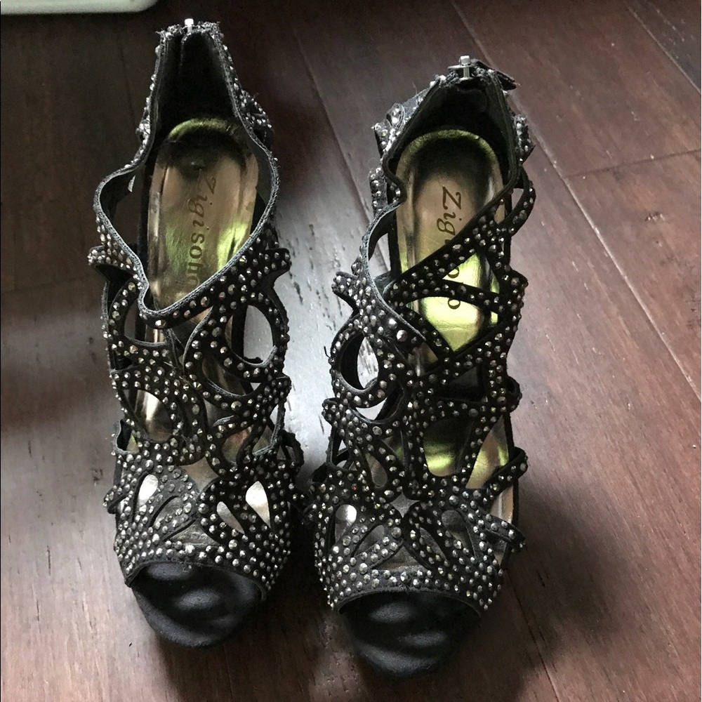 Black sparkly heels