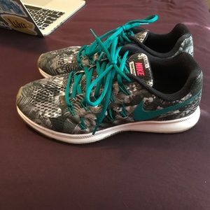 Nike zoom Pegasus floral