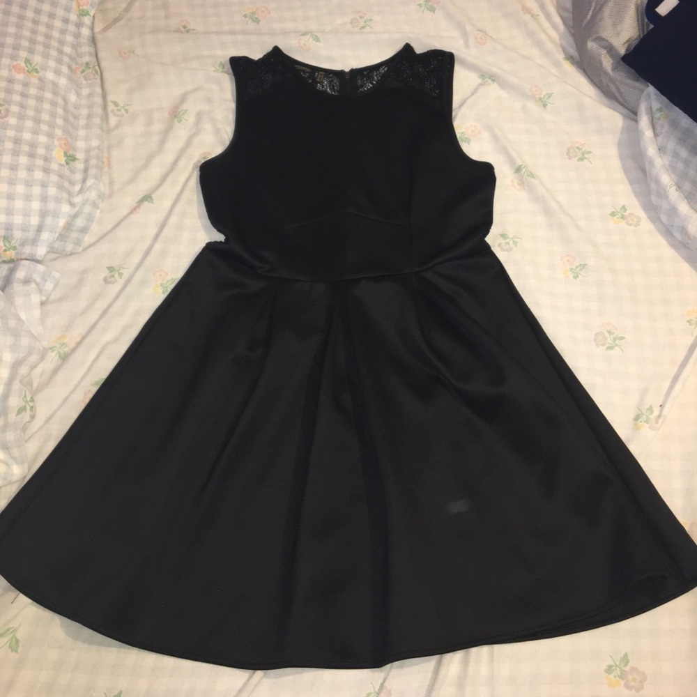Kardashian Kollection Dress