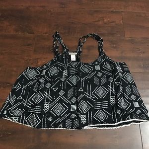 Tribal top