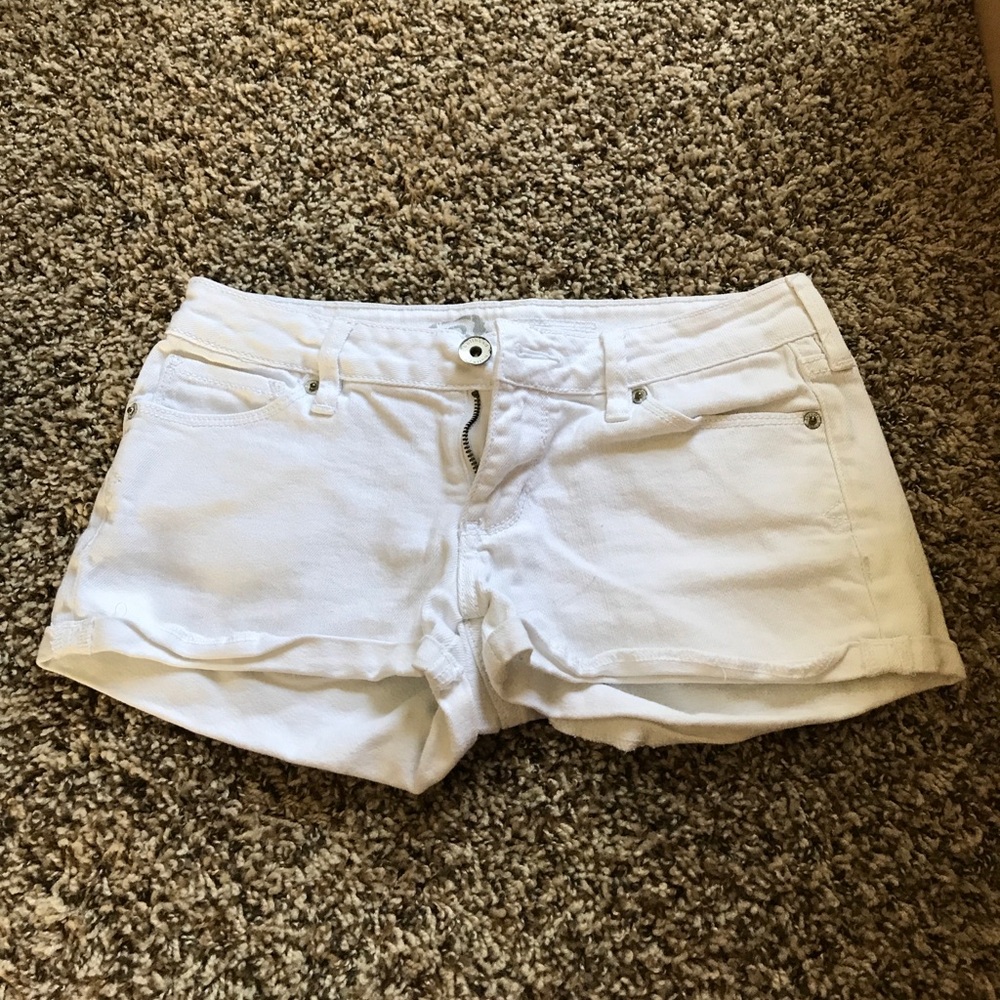 Buckle size 3 shorts