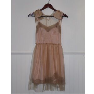 Darling peach vintage look dress size S