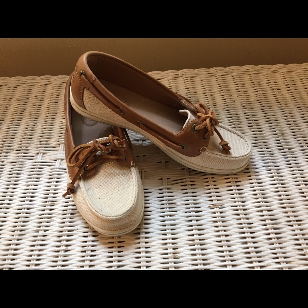 Sperry Topsiders