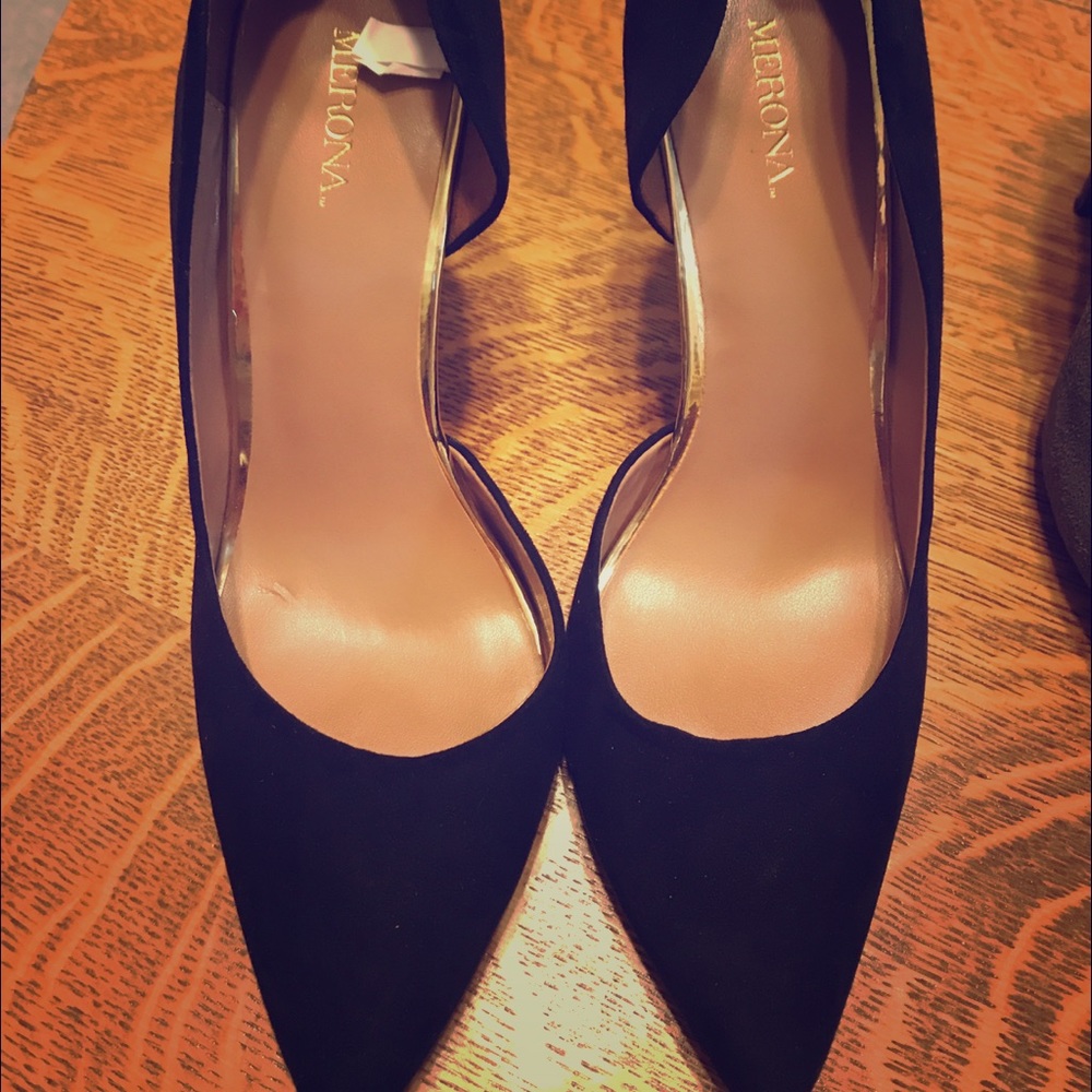 Black Merona Heels!