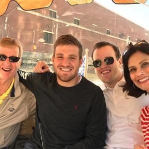 Meet your Posher, Robbie