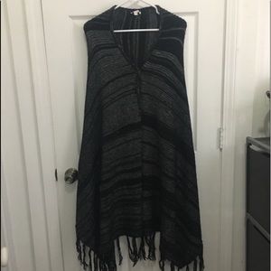 LuLaRoe Mimi Black and White