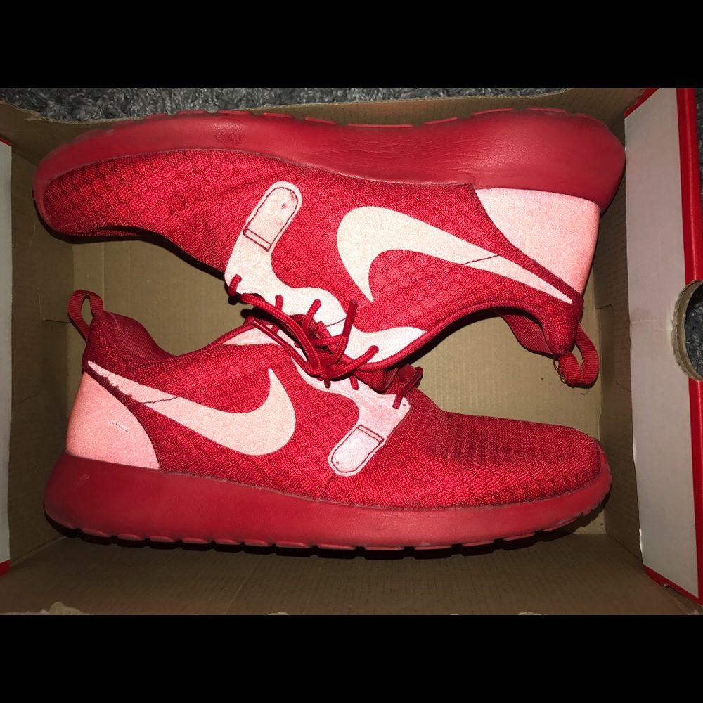 Nike roshes