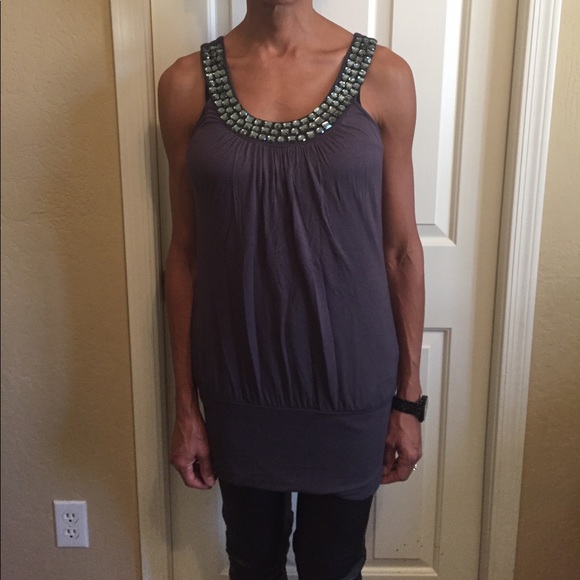 Gray summer long tank top - Picture 1 of 5