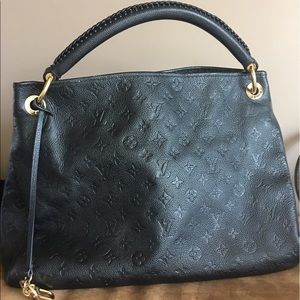 Authentic Louis Vuitton Artsy