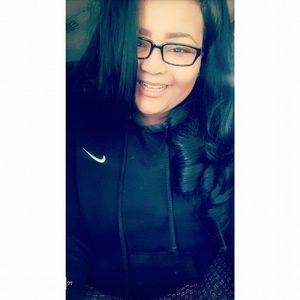 Meet your Posher, Cari