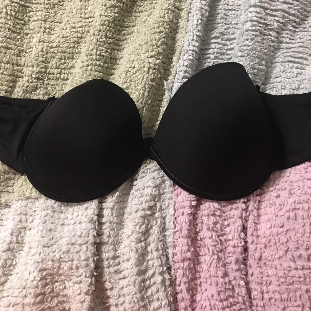 Women's black bra