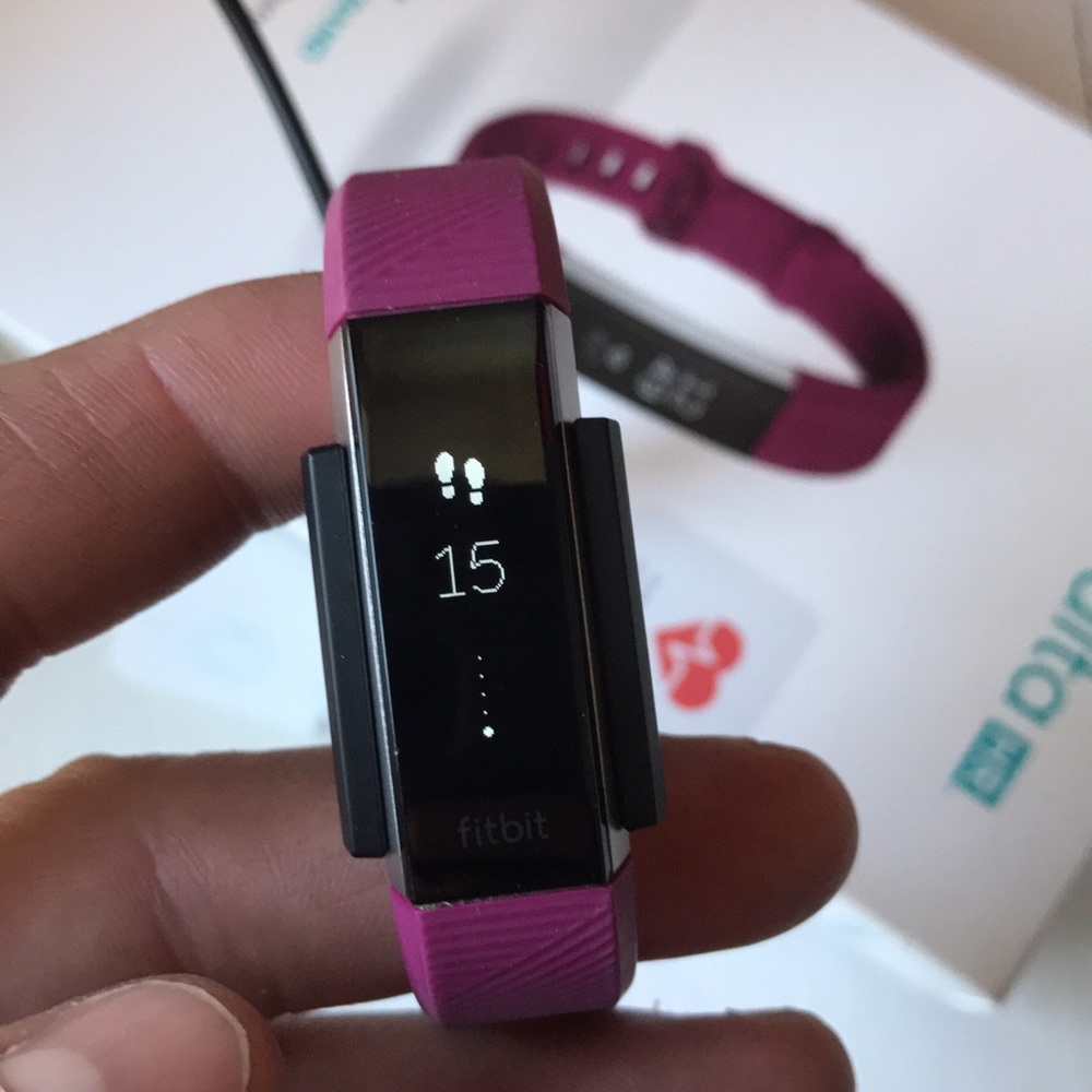 Fitbit Alta HR