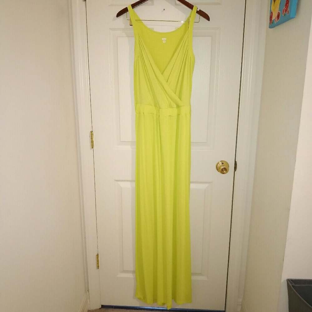 Neon yellow maxi