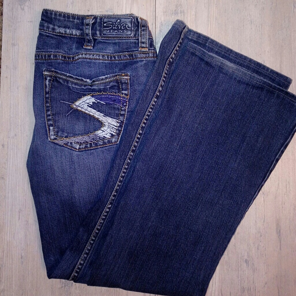 💥Sale.Women's Boot cut Silver Jeans, size 30