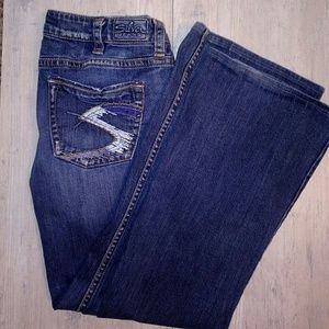 💥Sale.Women's Boot cut Silver Jeans, size 30