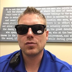 Meet your Posher, Jeremy