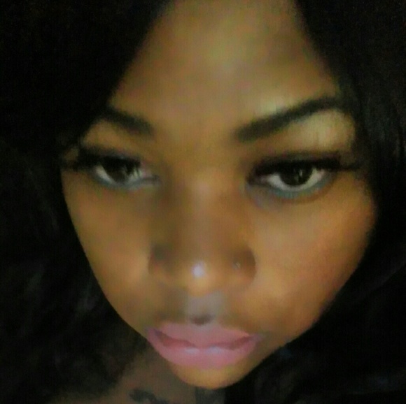 Meet your Posher, Aszuaria - Picture 1 of 1