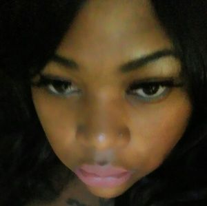 Meet your Posher, Aszuaria