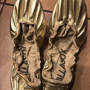 NEW, gold stretch Ballet Flats