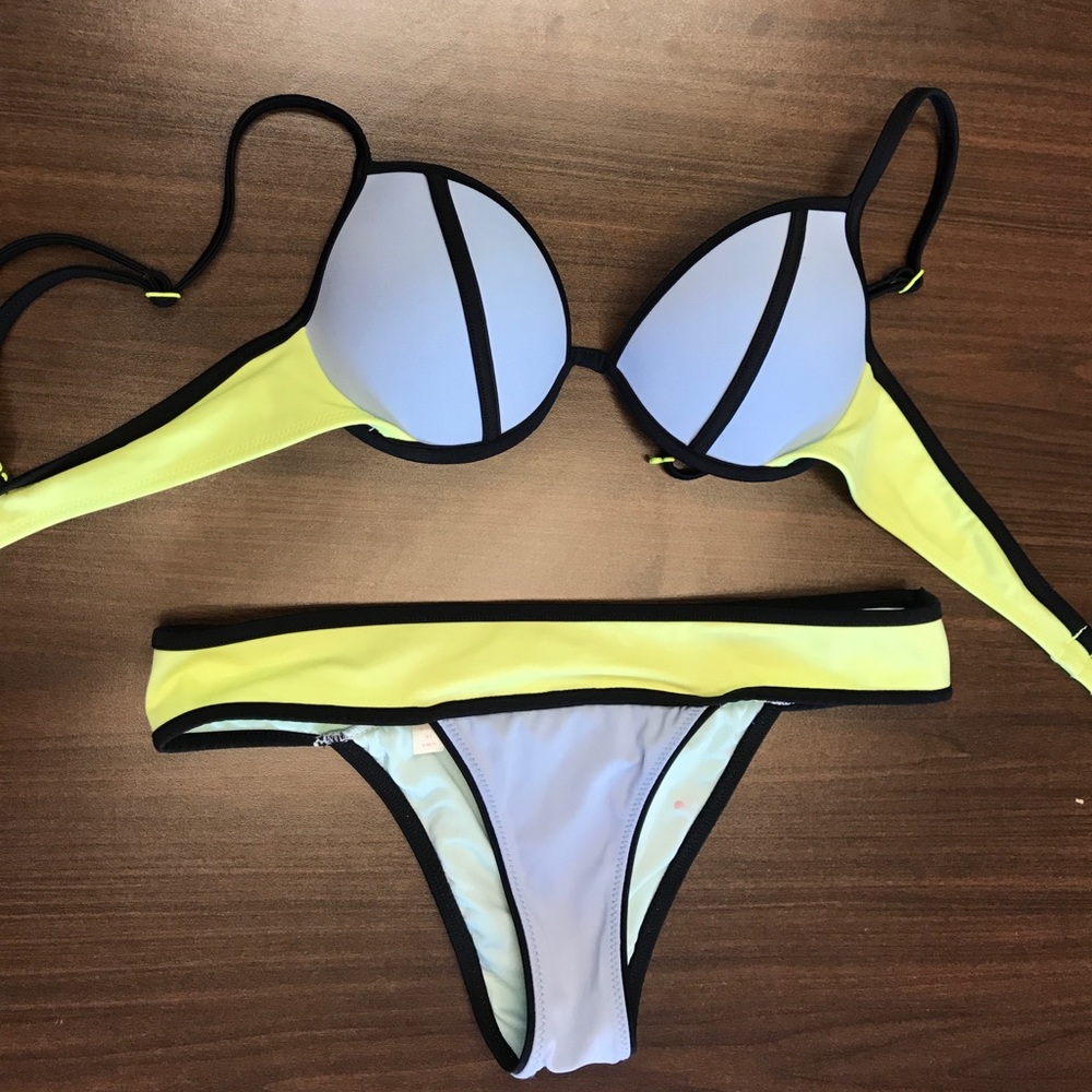 Victoria's Secret bikini