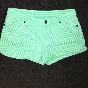 Green pattern Hurley shorts