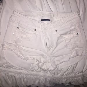 white jean shorts