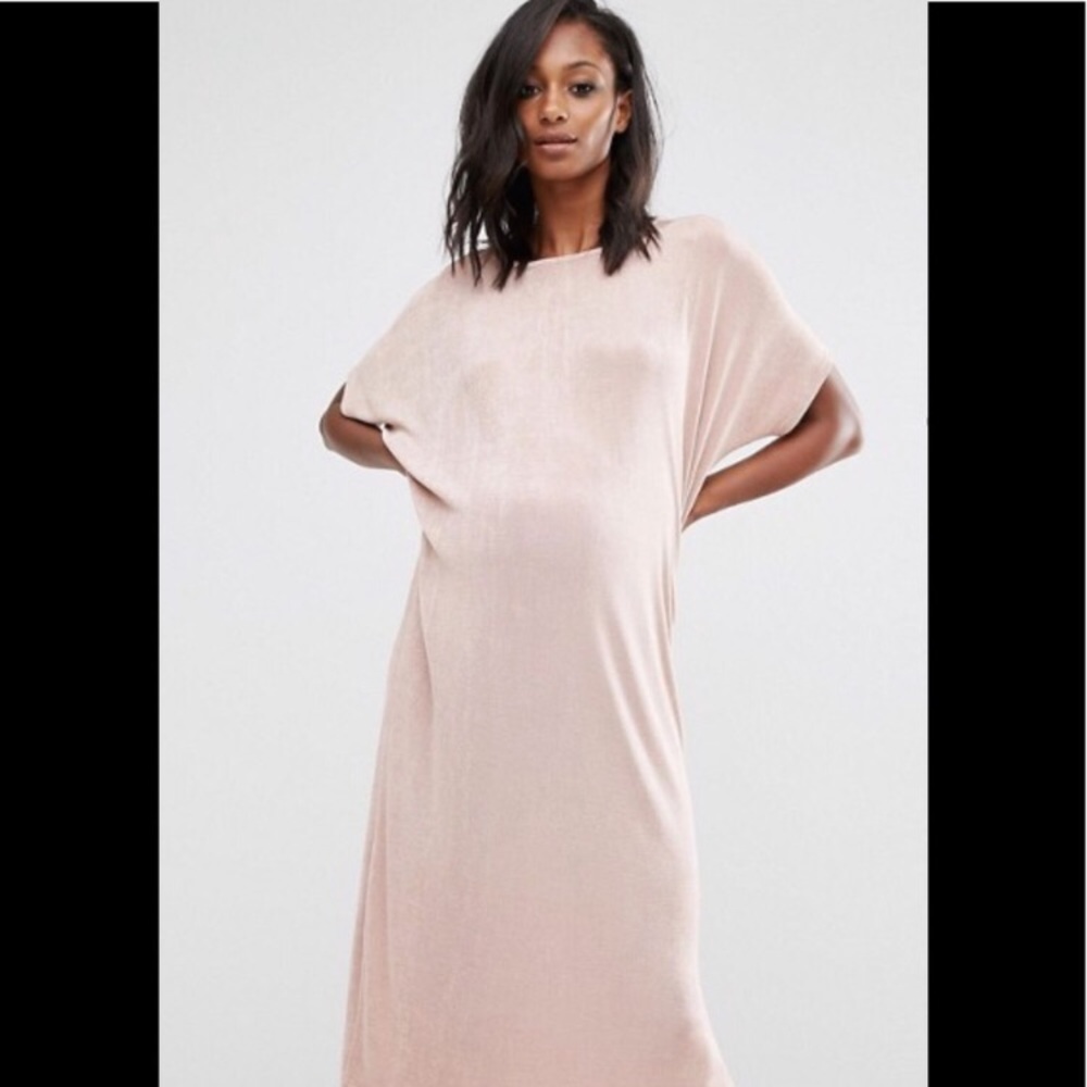 Oversized Slinky maternity dress- size 6
