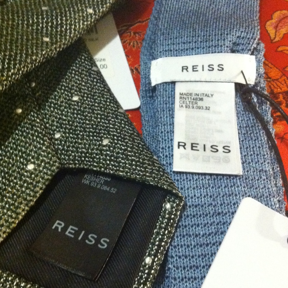 Reiss tie - Picture 3 of 3