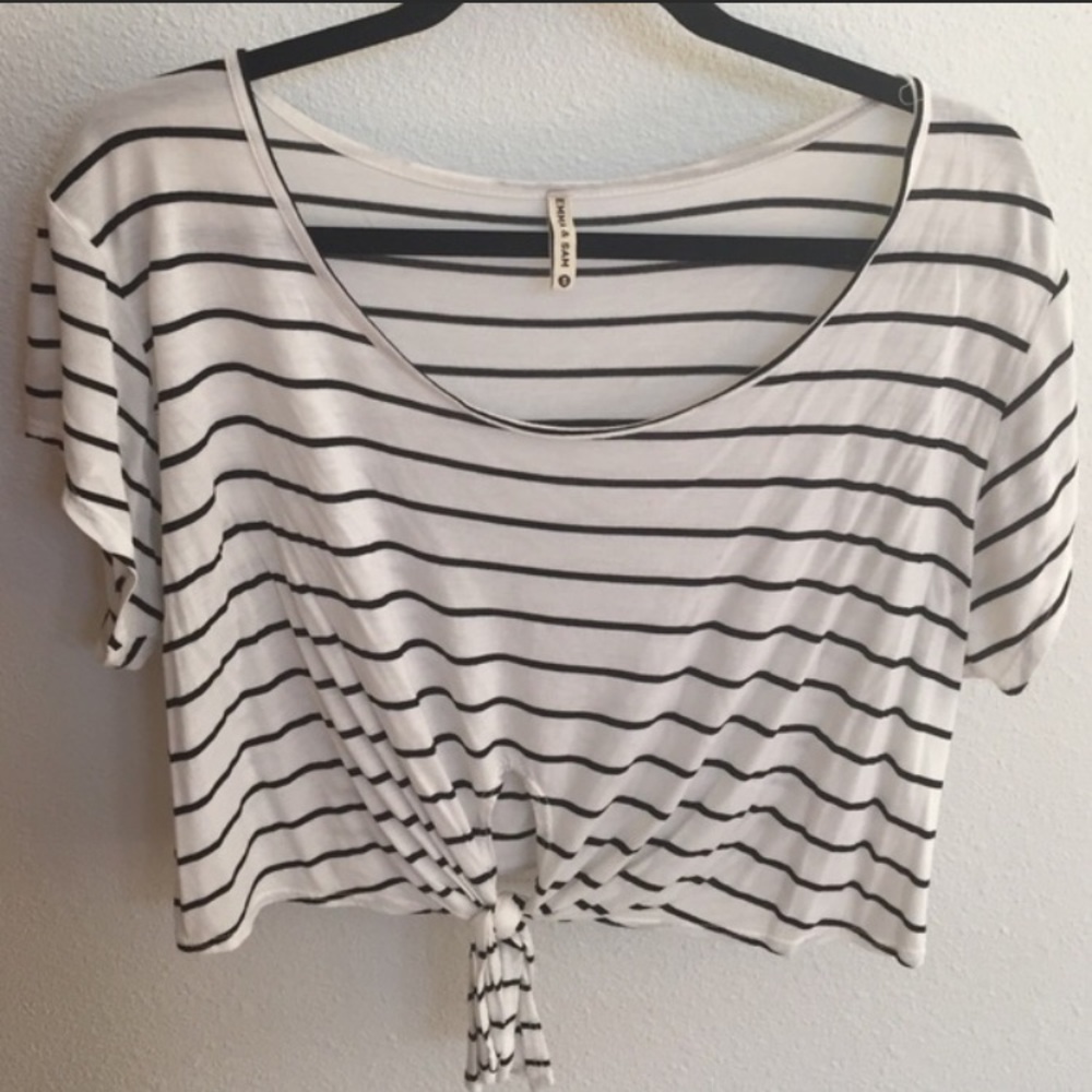 LF - Emma and stone tee