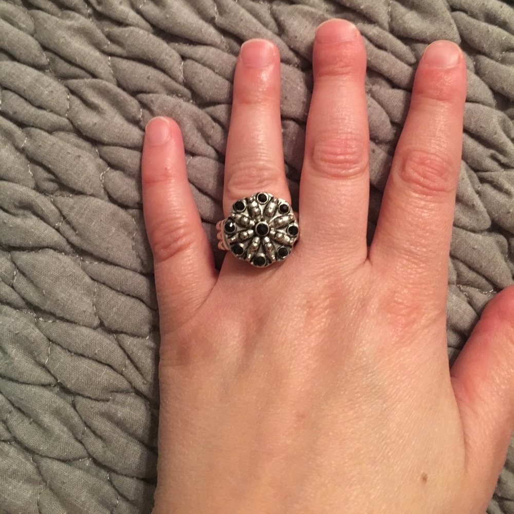 Gingersnap elastic ring