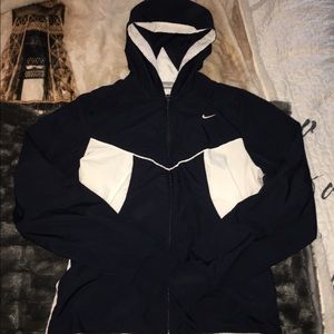 Nike wind breaker