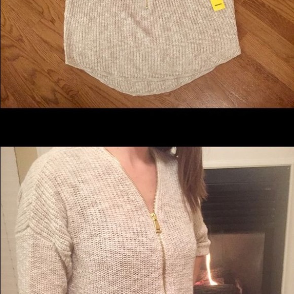 abs zip front top
Size XXL
Color Forest Night - Picture 4 of 4