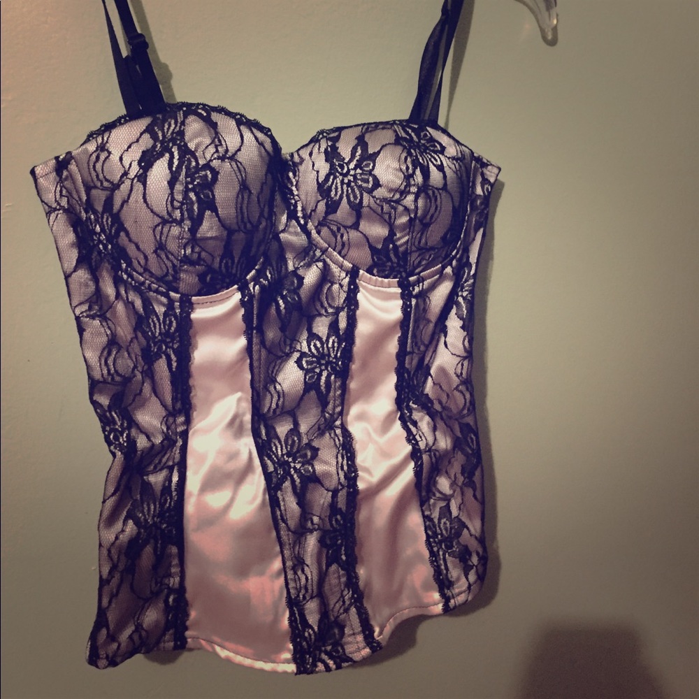 Lacy corset