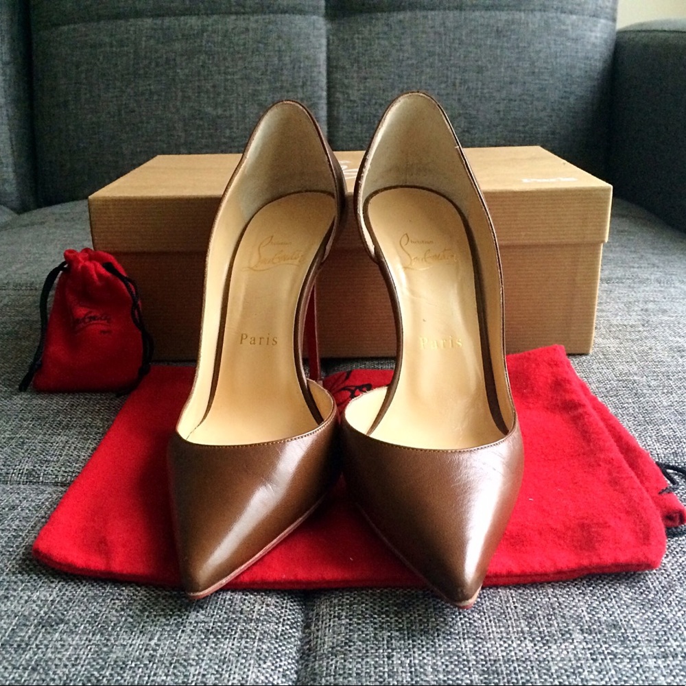 Sold Like New 💯Auth Christian Louboutin Iriza36.5