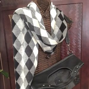 Express - Merino Italian Wool Knit Scarf