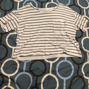 Black and white stripped crop top