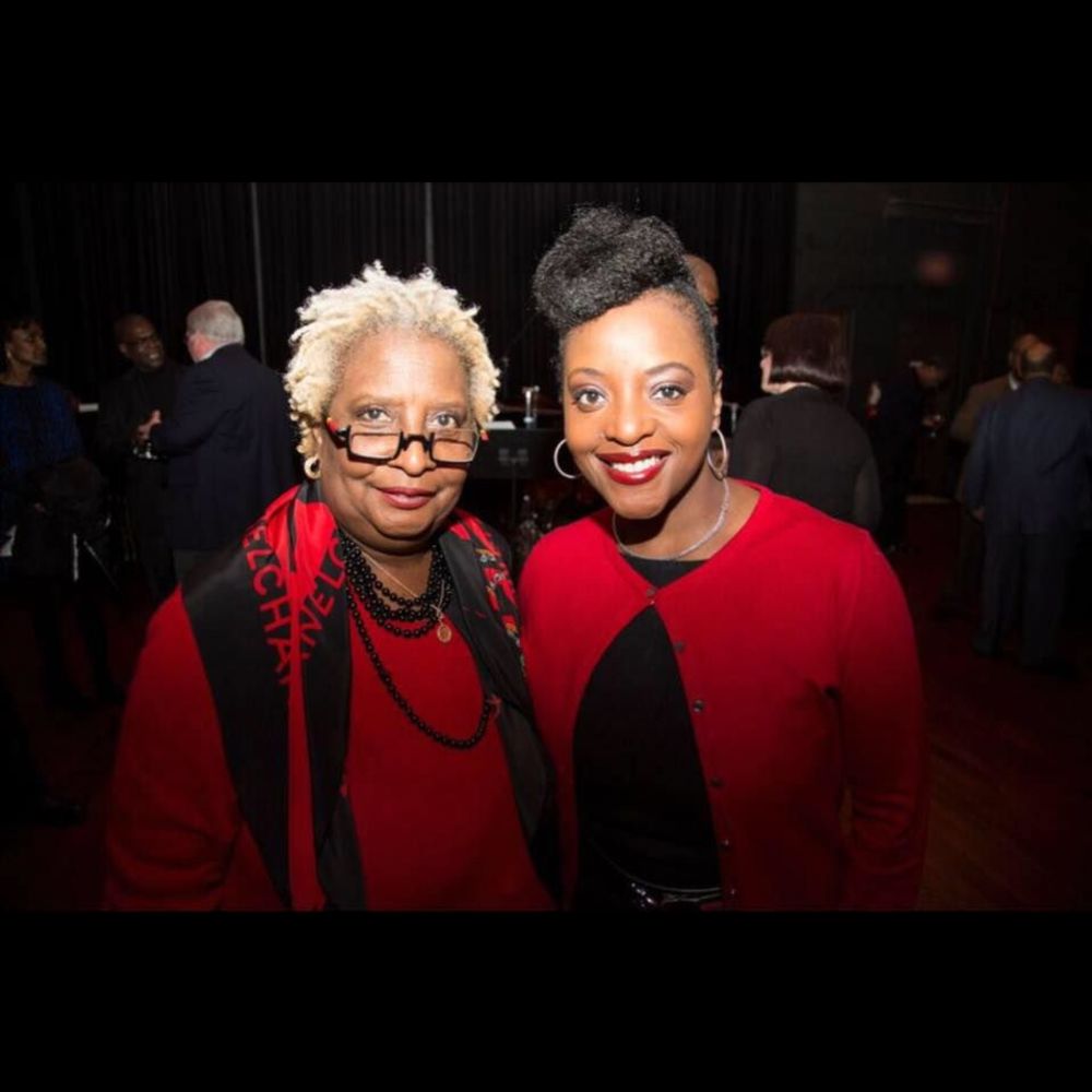 Meet your Posher, Joy