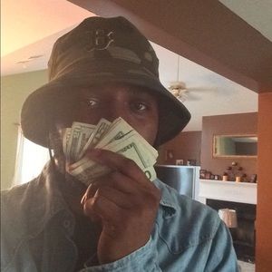 Meet your Posher, Lance