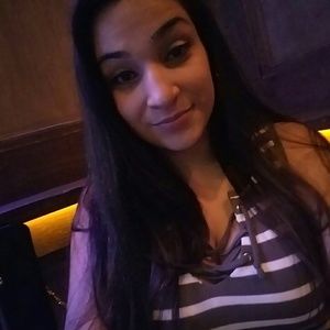 Meet your Posher, Selina