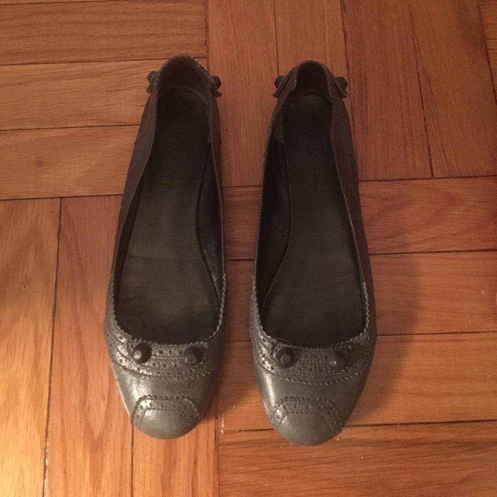 Balenciaga Anthracite dark grey flats.