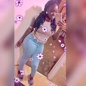 Meet your Posher, Yolinda