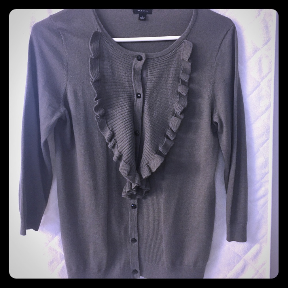 Cardigan with cute details