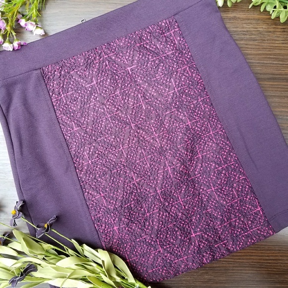 High Waisted Mini Skirt - Pink Pattern - Picture 2 of 8