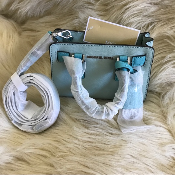 Michael Kors Handbags - NWT Micheal Kors Dillon TZ mini leather crossbody